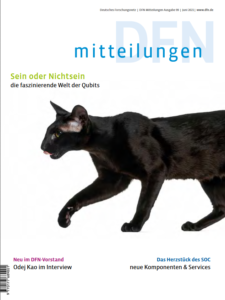 Cover of the 99th 'DFN Mitteilungen'. Shown is a black cat.